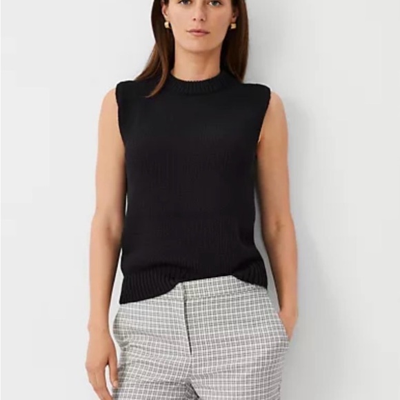 Ann Taylor Women's Black Textured Sweater Shell - Picture 1 of 4